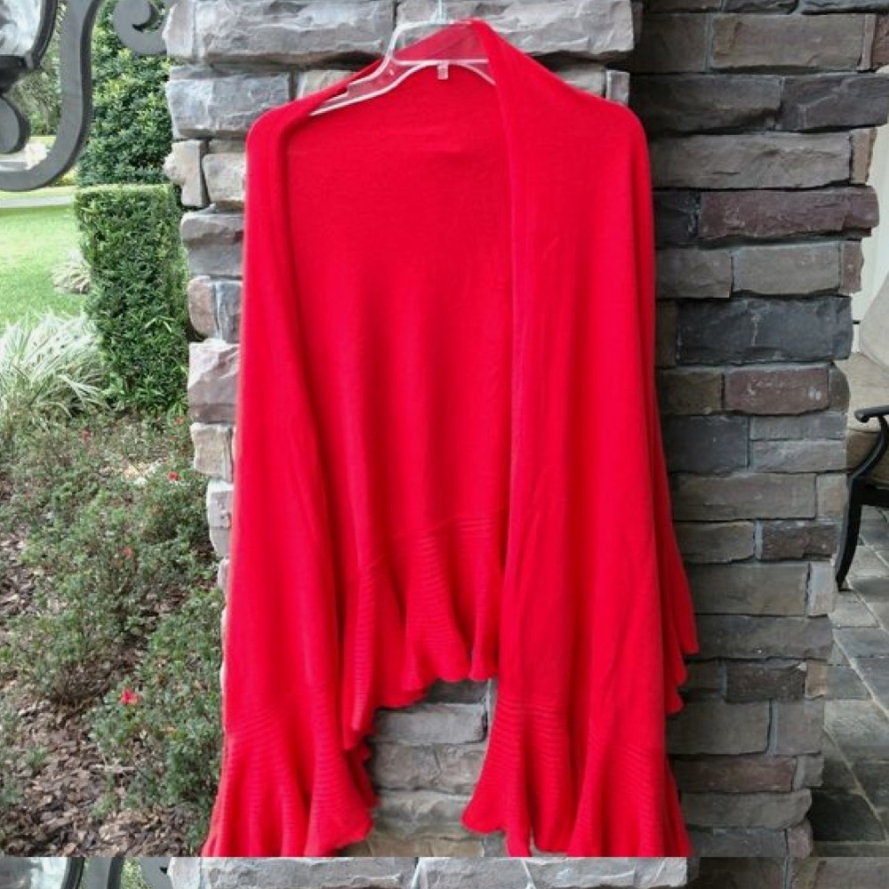 CABI ruffle wrap - NWOT
